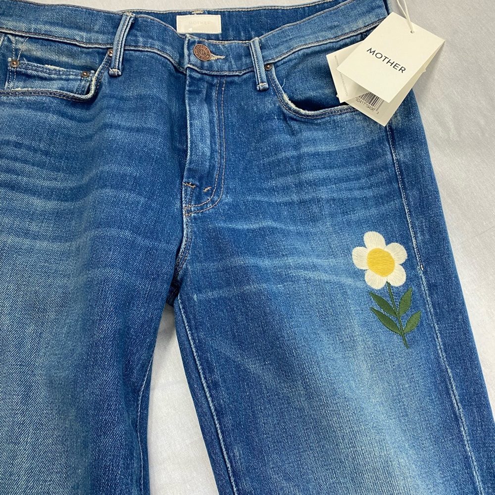 Mother The Weekender Fray in Gold Rush Blue Jeans Embroidered Flower 26 (26x30)